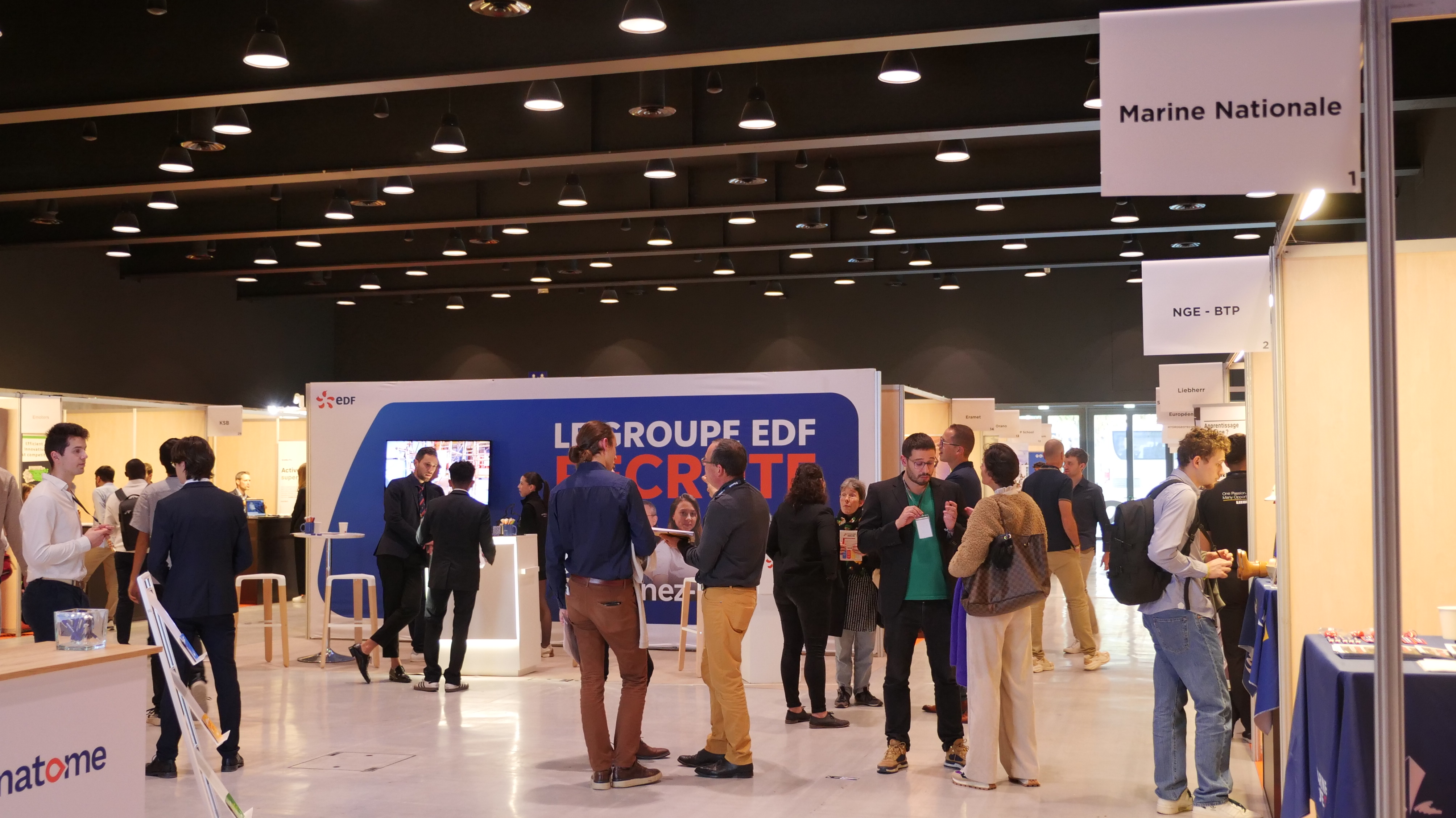 Hall du Forum Est-Horizon